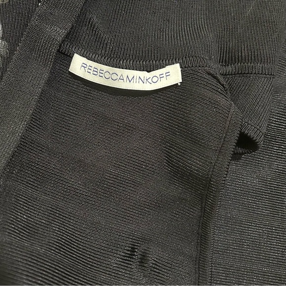 Rebecca Minkoff Black Floral Sleeveless Cropped Top Full Zip Back Shirt Size XS - Picture 5 of 5